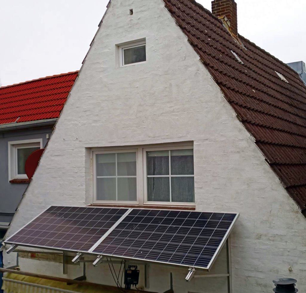 AEconversion Micro-Wechselrichter,Solartechnik, Energie sparen u.v.m.