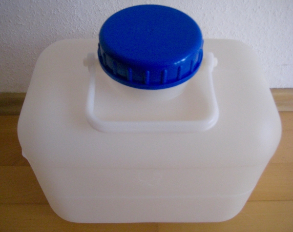 Kompakter Urin-Kanister 9,5 l